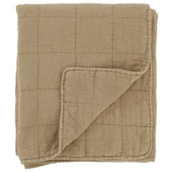 Chic Antique Aix Vintage Quilt