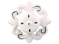 Chic Antique Griff Ornament