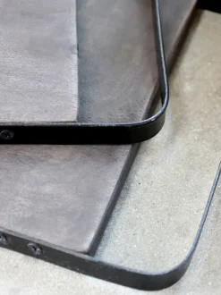 Chic Antique Laon Tapasbrett Mangoholz mit Eisen Henkel