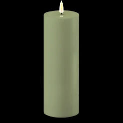 Deluxe Homeart LED Real Flame Outdoor Stumpenkerze staubig grün