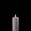 Deluxe Homeart LED Stumpenkerze Real Flame grau