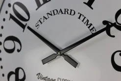 HSM Collection Wanduhr Roman weiß