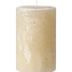 IB Laursen Rustikale Stumpenkerze mit Textur